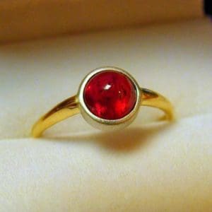 CroppedImage400400 cabrubysolitaire