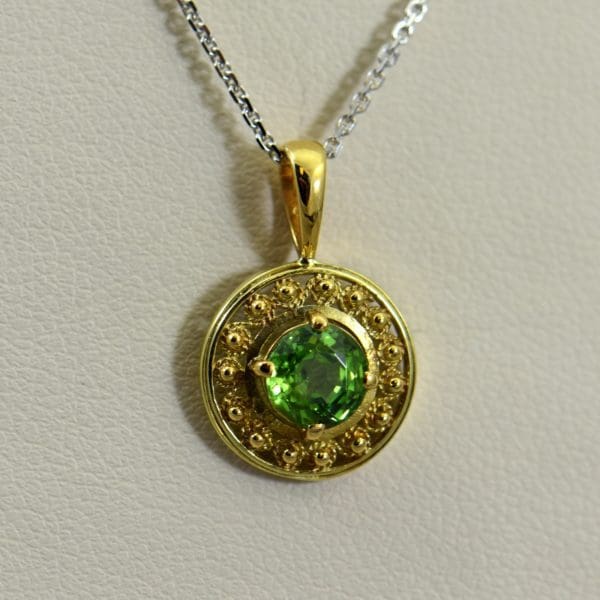 Nouveau Pendant with Demantoid Garnet and Cannetille gold work 1