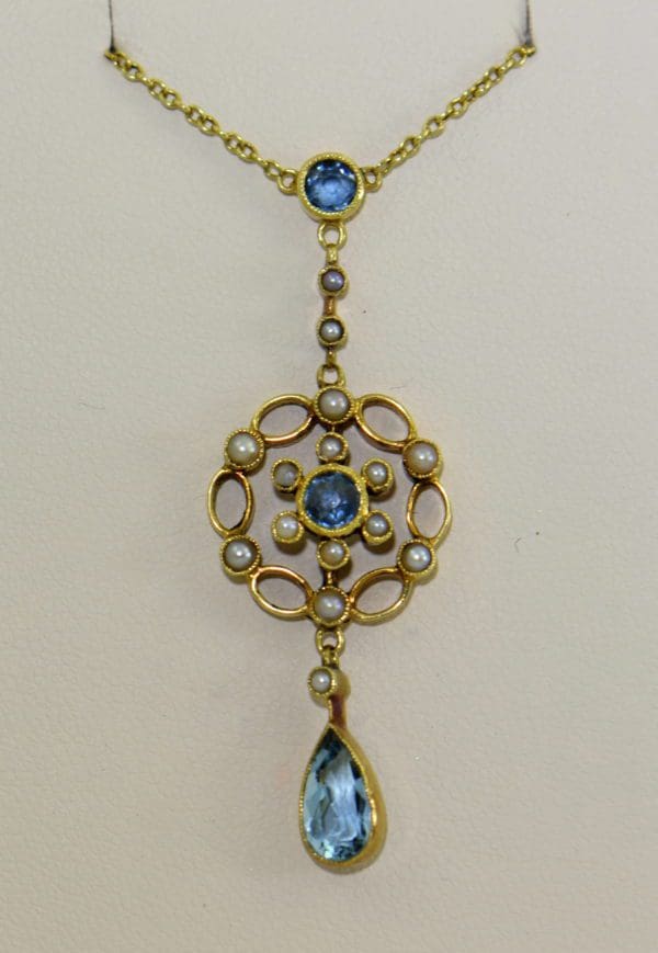 Edwardian 15ct Gold Antique Aquamarine Lavalier Necklace