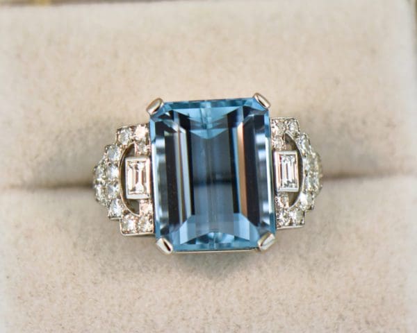 10ct emerald cut aquamarine platinum cocktail ring