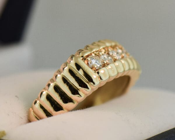 vintage gents 5 diamond band yellow gold 3