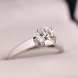 1ct round vvs diamond cathedral solitaire engagement ring