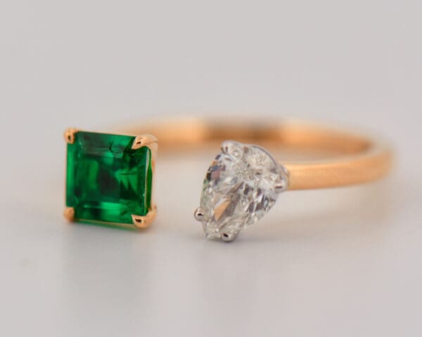 top gem zambian emerald and diamond two tone ring 3